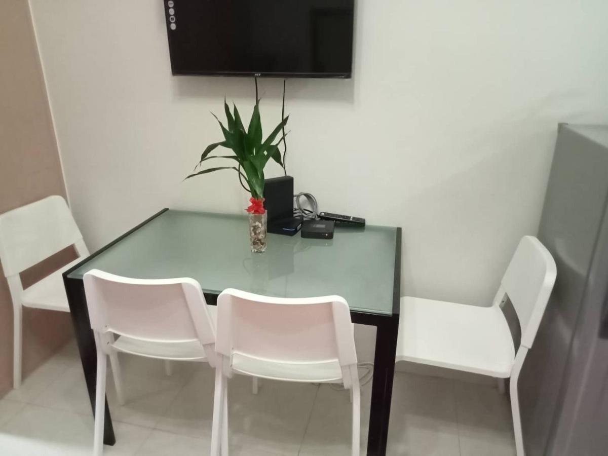 Affordable Condotel Near Manila Airport Ngoại thất bức ảnh